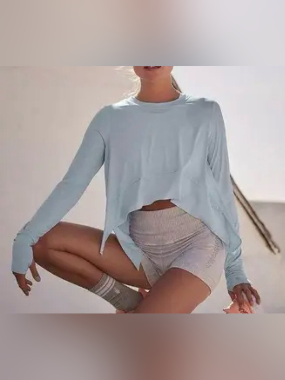 Free People movement light Blue Cropped Long-Sleeve Top with Thumbholes S